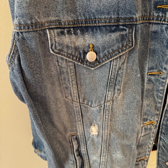 Wild Fable Oversized Distressed Denim Jacket - Picture 6 of 7